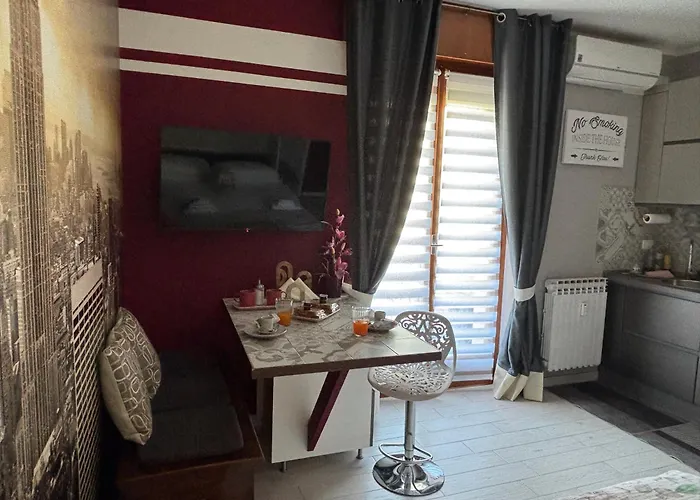 Сasa de vacaciones Flat Policlinico G B Rossi Borgo Roma *